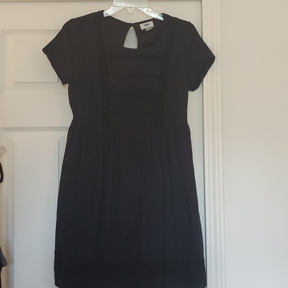 Old Navy Baby Doll Dress with lace detail